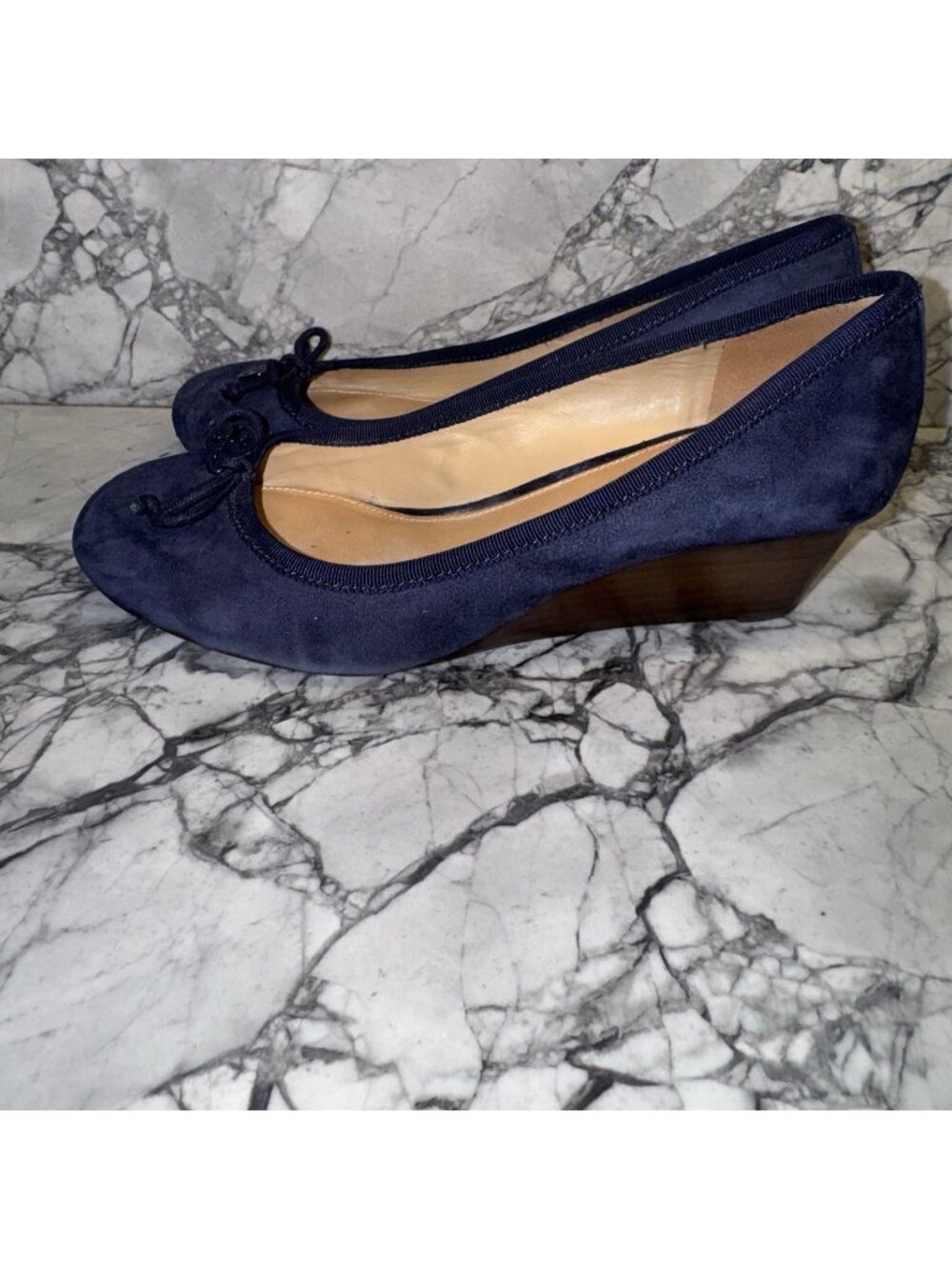 Tory Burch Women’s 6 Blue Leather Suede Chelsea Wedge Heels Bow Logo Round Toe